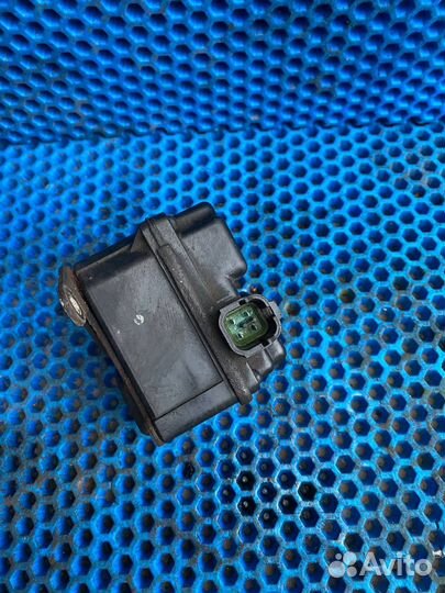 Моторчик заслонки ys4e9j559ac Ford focus 1