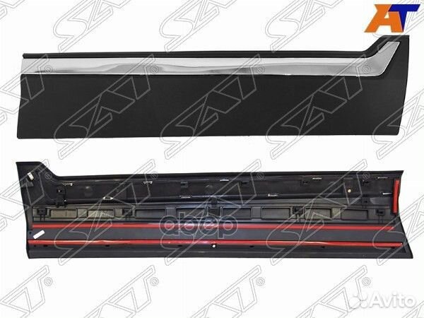 Накладка передней двери honda CR-V 17- RH ST-HD