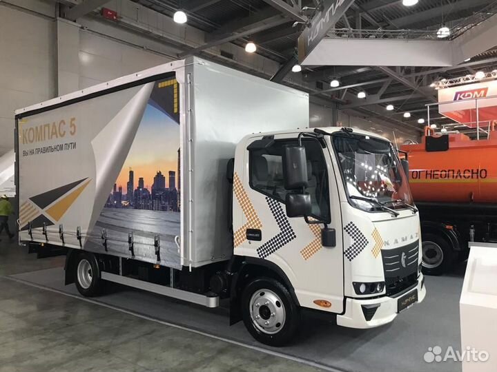 КамАЗ Компас 5 тентованный, 2023