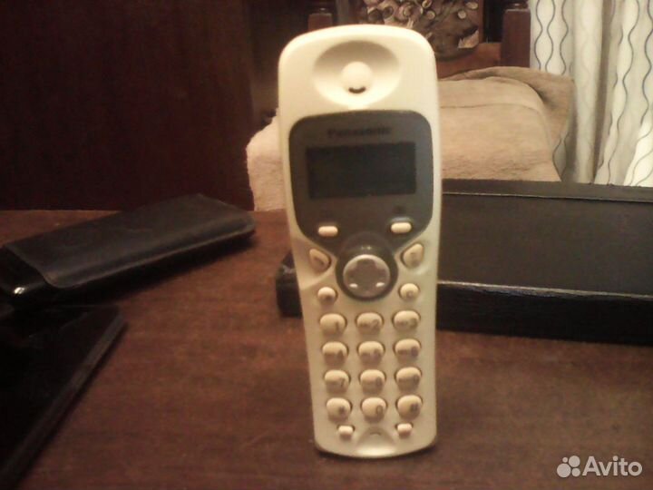 Радиотелефон