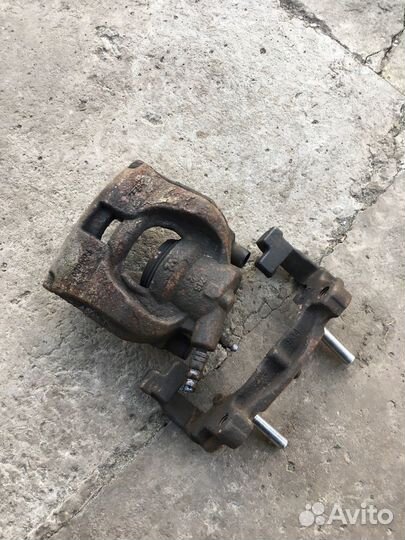 Суппорт форд мондео 4 передний левый