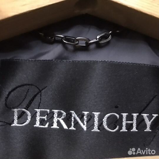 Плащ женский утепленный Dernichy р. 42