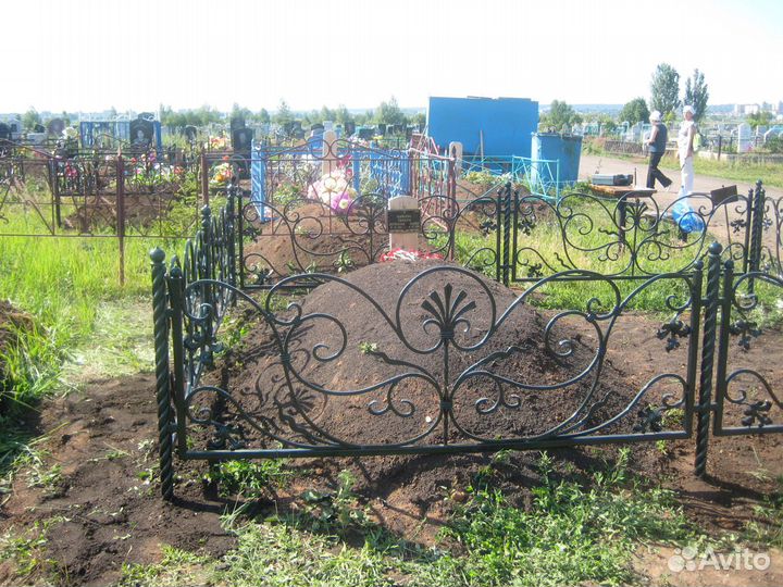 Ограда ритуальная