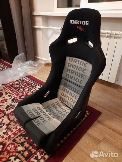 Спортивное сиденье (ковш) Bride
