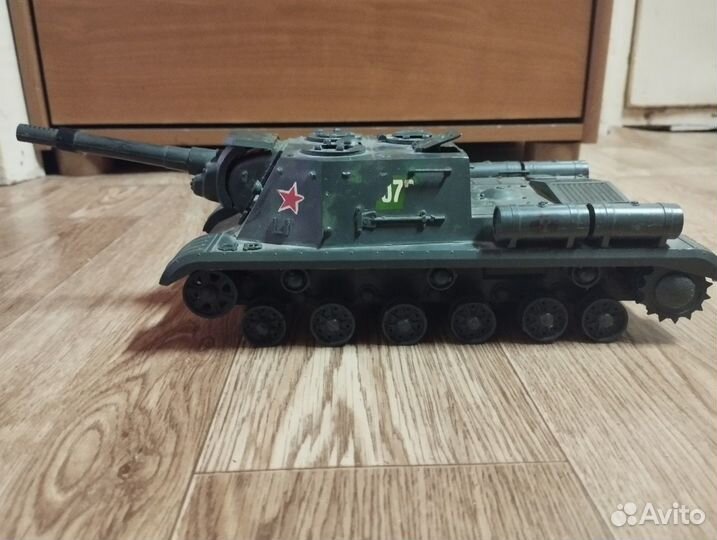 Танк СССР игрушка
