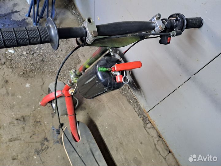 Самокат с мотором