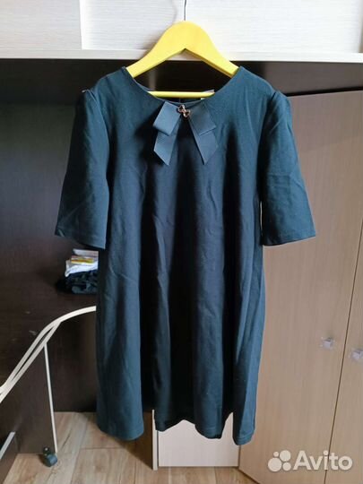 Школьное платье. Описание внутри