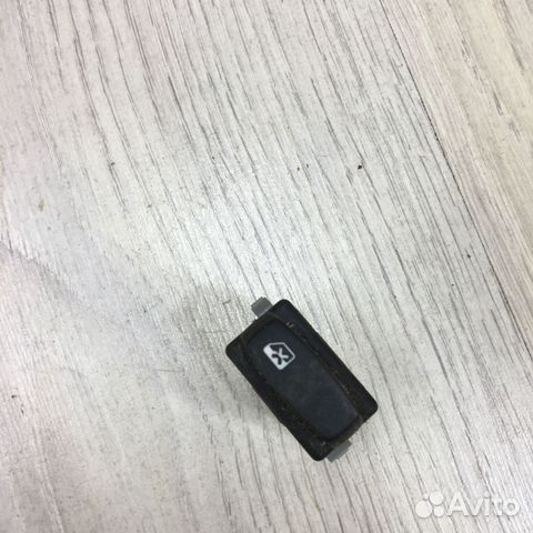 Кнопка стеклоподъемника Renault logan