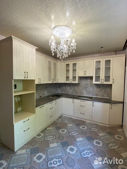 Кухонные гарнитуры