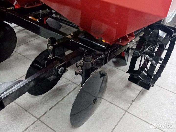 Картофелесажалка кс-2