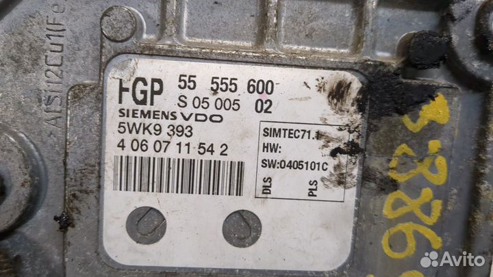 Блок управления двигателем Opel Zafira A, 2004