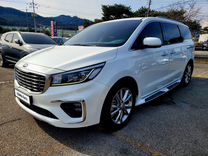 Kia Carnival 2.2 AT, 2019, 64 000 км, с пробегом, цена 2 770 000 руб.