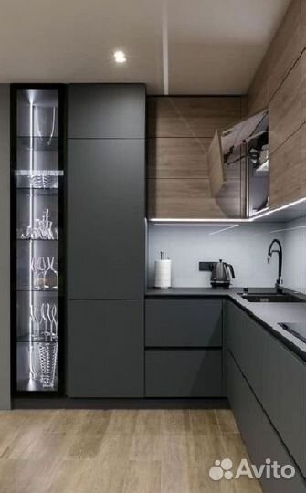 Белый кухонный гарнитур