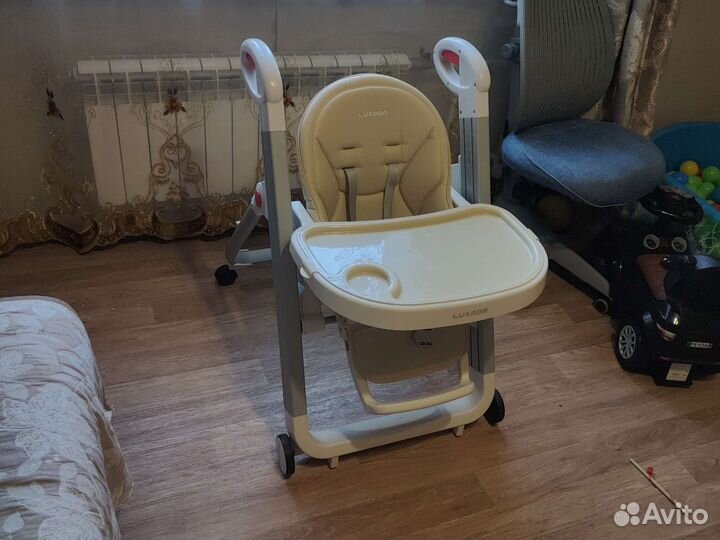 Детский стол и стул