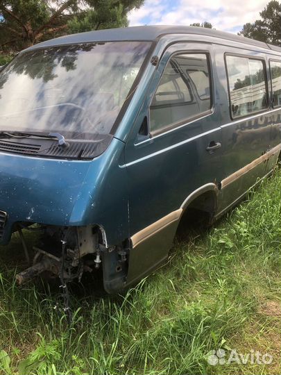 Продам запчасти на Ssang Yong Istana