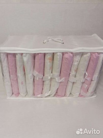 Бортики и постельное белье в кроватку