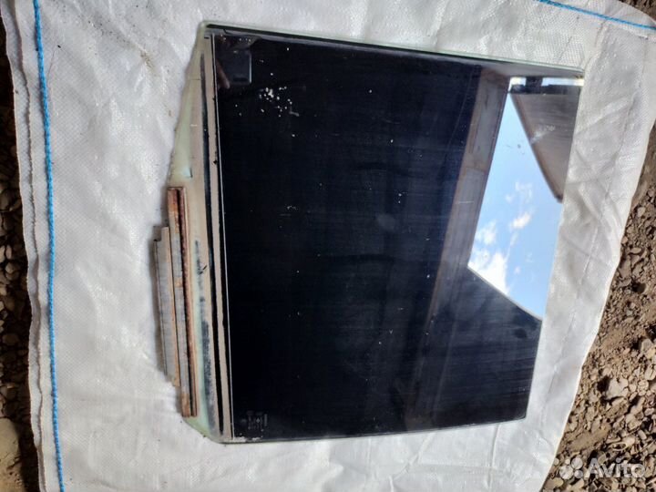 Стекла,комплектующие двери