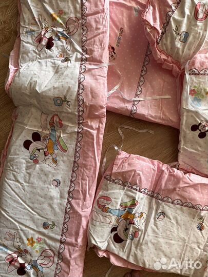 Бортики в кроватку новые