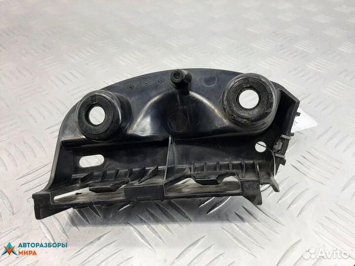 Кронштейн (крепление) BMW 3 E90/E91/E92/E93 2007