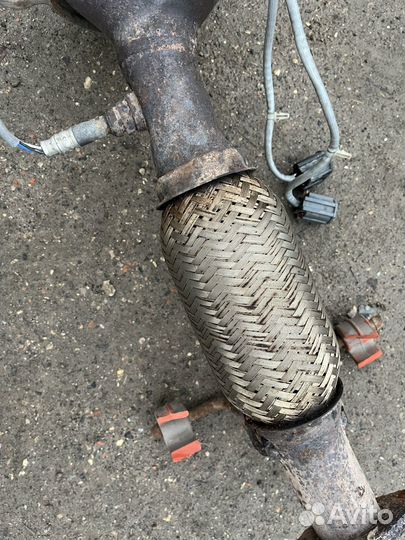 Выпускной коллектор катализатор мазда 3 BL BK