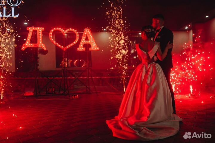 Тяжёлый Дым, Свет, Звук, Фонтаны, Конфетти, Салюты