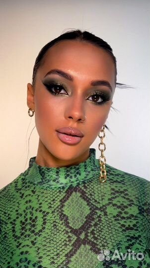 Визажист, стилист по причёскам