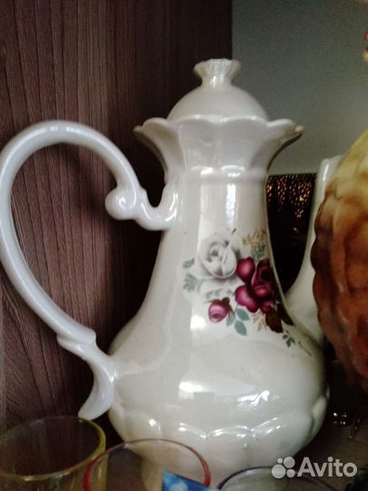 Кувшин,вазочка и чайный набор