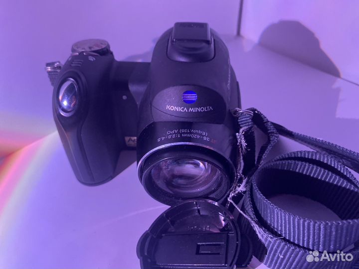 Фотоаппарат мыльница y2k