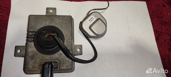 Блок розжига ксенона Хонда аккорд 7