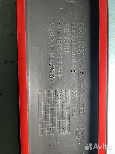 Форд фиеста молдинг задний правый