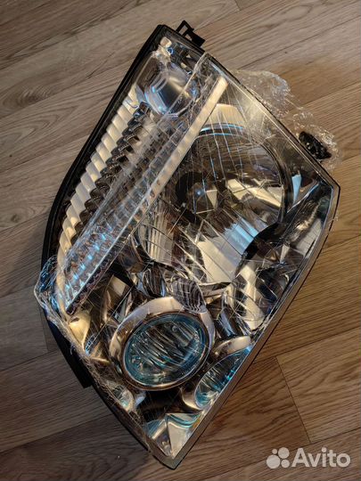 Комплект фар nissan X-trail 2001-2008 г.в