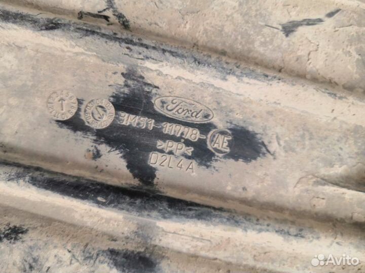 Защита днища кузова Ford C-Max 2007