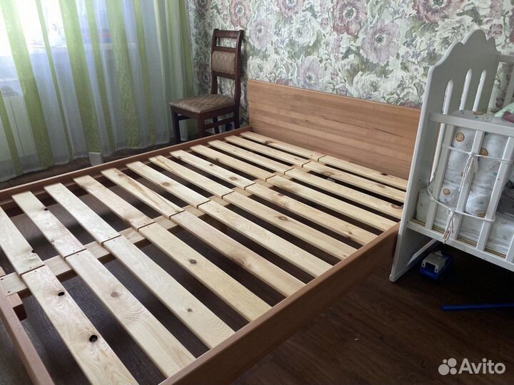 Кровать (Массив бук)