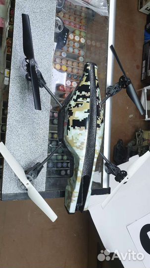 Квадрокоптер Parrot AR.Dron2.0 с двумя камерами