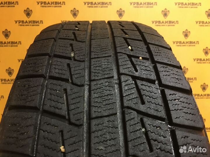 Bridgestone Blizzak Revo1 215/65 R16 98Q