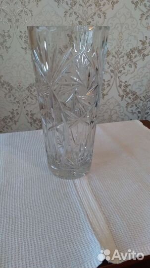 Ваза хрустальная