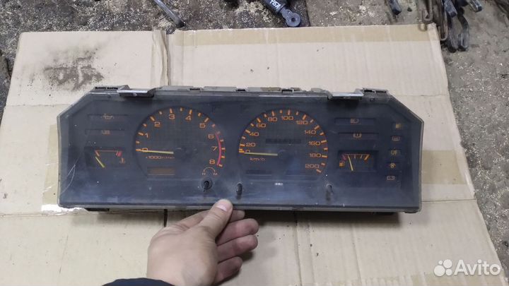 Панель приборов nissan bluebird u11