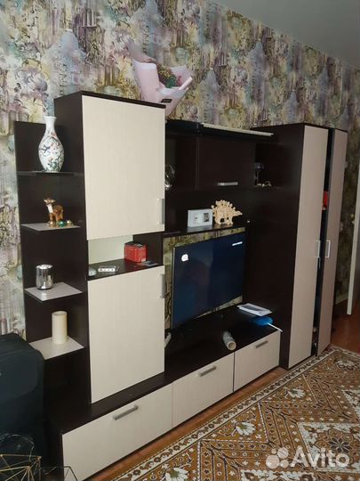 Стенка в гостиную бу