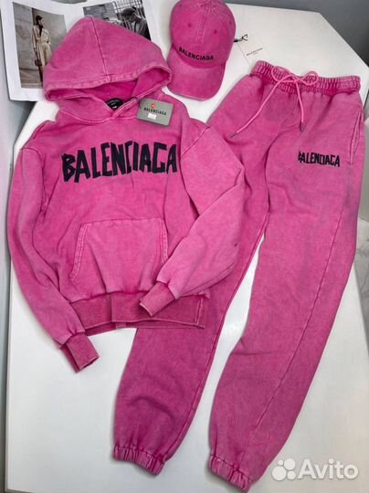 Костюм спортивный женский