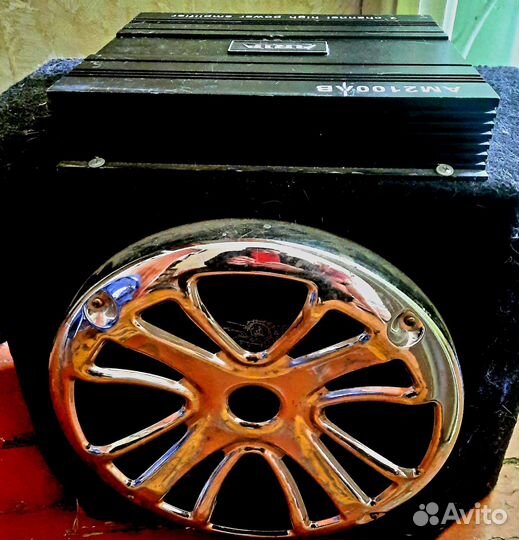 Активный сабвуфер