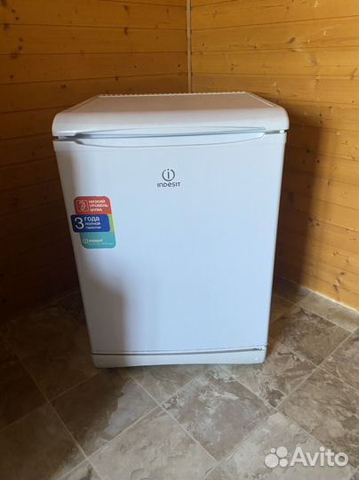 Мини холодильник indesit