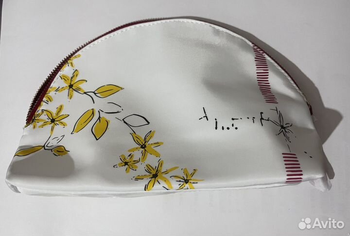 Косметичка Clarins