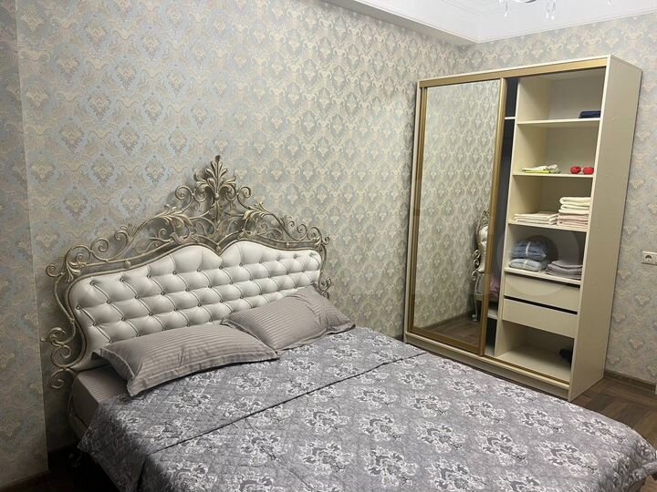 2-к. квартира, 74 м², 6/10 эт.