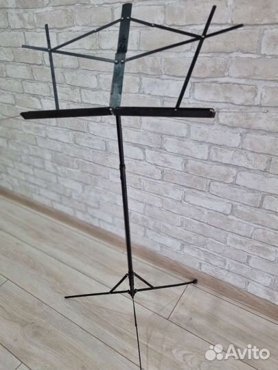 Пюпитр для нот