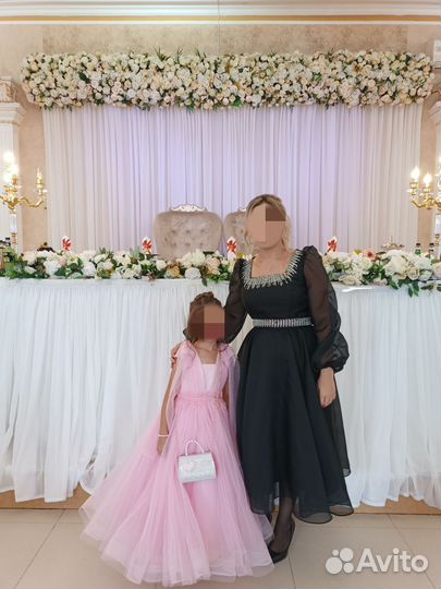 Вечернее платье