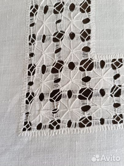 Винтажная скатерть с вышивкой Германия