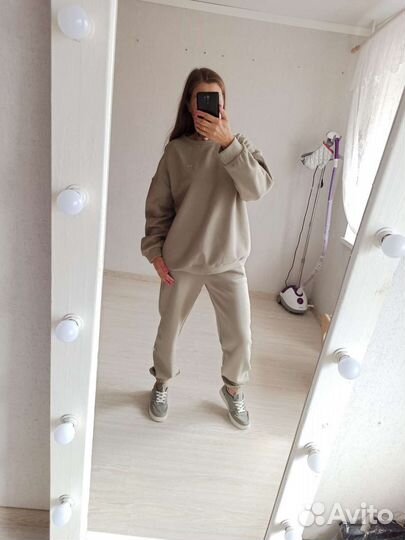 Спортивный костюм женский новый