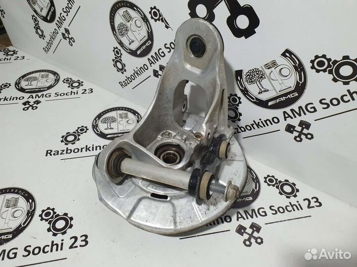 Кулак задний левый и правый BMW E70 E71 F15 F16