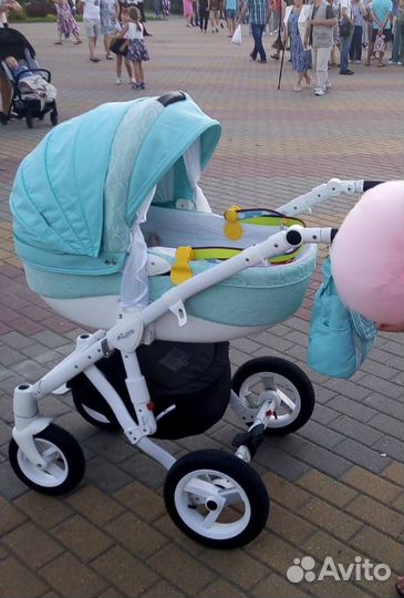 Продам коляску 2 в 1