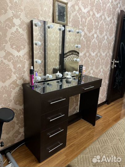 Трельяж с зеркалом